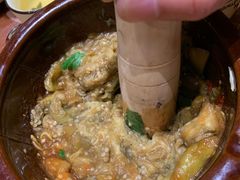 -老滇山寨•云南特色菜•地方菜•民族风情歌舞表演(金碧店)