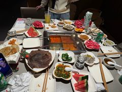 -海底捞火锅鲜切牛肉主题店(长寿路店)