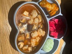 -山城外·非遗酸菜鱼(蜀都万达店)