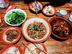 -老三样·美食研究中心(世贸路店)