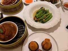 油渣生炒广东菜心-香港龙凤楼(陆家嘴中心店)