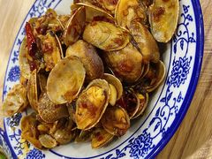 -江城燕子大排档(江汉路步行街店)