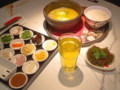 -妈妈故事米线(市府恒隆店)