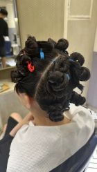 -PE SALON