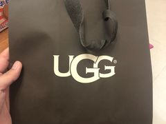 -UGG(燕莎奥特莱斯购物中心店)