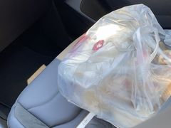 -白玉兰食品甜凤店(合生汇店)