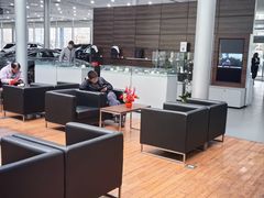 -奔驰利星行(北京花乡店)