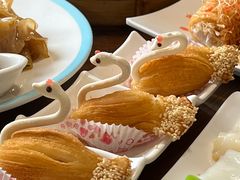 天鹅榴莲酥-北部湾鼎盛茶楼(银滩店)