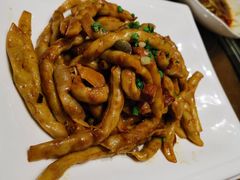 -吴记酱骨炖菜馆(康安路店)