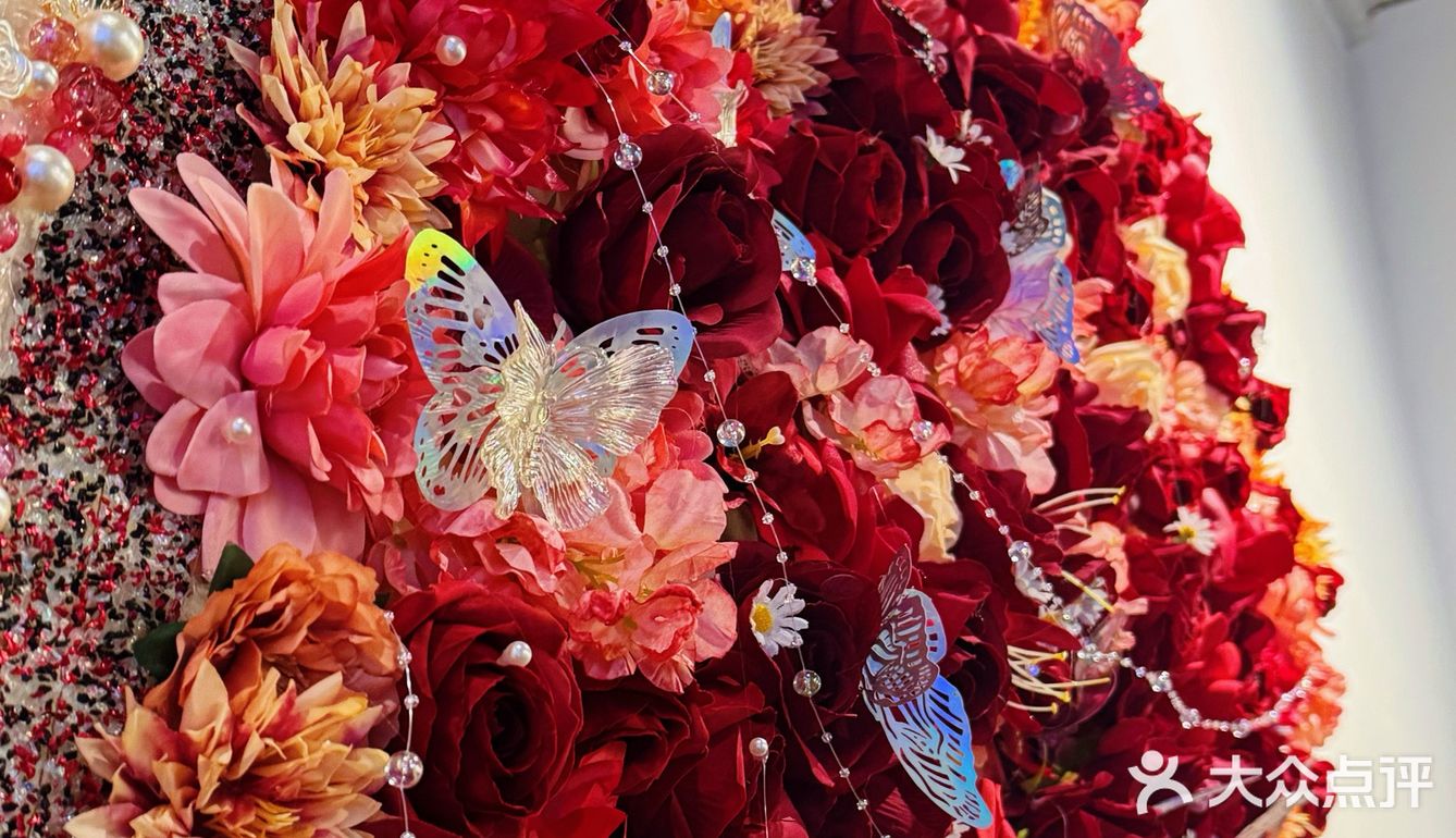 酥皮内嫩是我会喜欢的；沪爷炒饭颜值很高，饭有淡淡香味