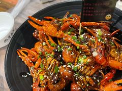 -巴厘龙虾·榜首油焖大虾(音乐学院·沿江酒馆店)