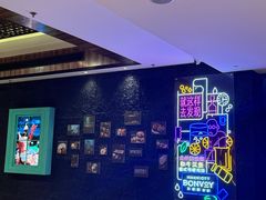 -上海漕河泾万丽酒店