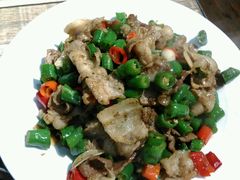 -郑享吃烧烤烩面(红专路店)