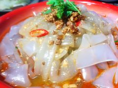 -山里屯铁锅炖(哈尔滨中央大街店)