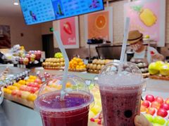 纯石榴汁-每日新鲜水果吧(芮欧百货店)