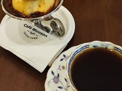 -Café Monson