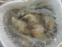 -佬钱湾仔(衣裳街店)