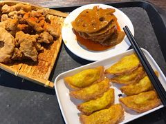 阿婆酥肉-爆炸头阿姨小四川正宗川味小吃(无任何分店)