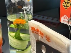 -麻六记(凤凰汇店)