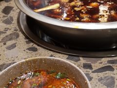 -肖肖酸萝卜鱼火锅(总店)