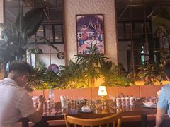 -Laures·月桂西班牙碳烤餐厅(十尚坊店)