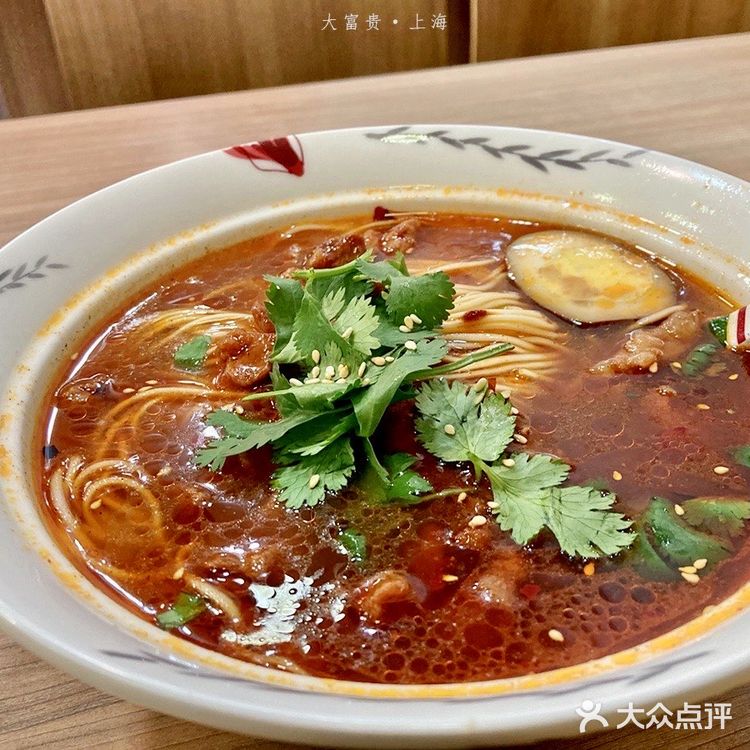 辣肉面🍜的标准出品究竟是怎样?