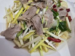 -鲁南仔·滕州炒鸡(经三路店)