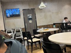 大堂-康师傅私房牛肉面(马泉营奥莱店)