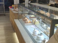 -焙丽拾光(麦凯乐直营店)