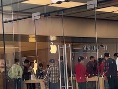 -Apple零售店(深圳益田假日广场店)