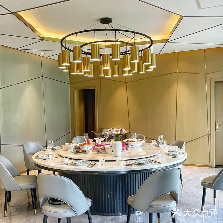 ‼️在广州!高尔夫球场里面的美食餐厅怎么样