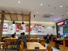 -南城香·饭香串香馄饨香(青年路店)
