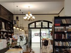 -良友书坊(安徽路店)