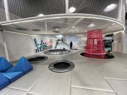 -MINI MARS KIDS CLUB亲子家庭中心(长宁天山店)