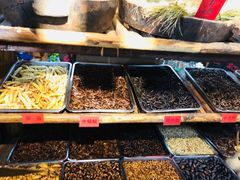 -昆虫窝子·特色云南菜(拓东路总店)