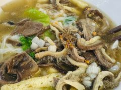 -甘掌门·化州驰名牛杂粉(越秀店)