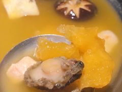 红颜花胶鸡锅-湊湊火锅·茶憩(杭州湖滨银泰in77店)