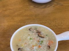 -杨妈妈粥店(滑翔路店)