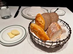 -Wolfgang’s Steakhouse 沃夫冈牛排馆(上海白玉兰广场店)