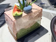 -W COLLECTIVE  DESSERT SHOP