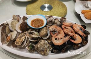 Seafood Mix Salad