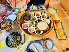 -包整·丝娃娃(一览甲秀楼风景店)