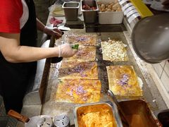 烤冷面制作过程-四环冷面王(西单华威约饭街店)