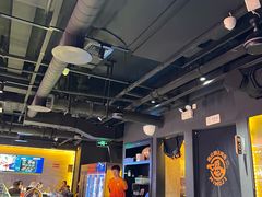 -鸣记脆皮烤鱼·海鲜烤鱼(三八广场店)