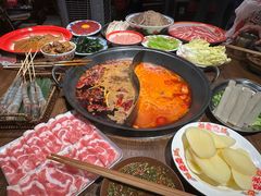 -萍姐火锅·公路夜市(武汉首店)