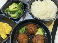 -老娘舅餐厅(黄龙体育中心店)