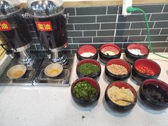 -正贰捌经重庆老火锅(建设路店)