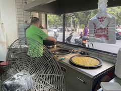 -草桥清真牛肉锅贴扁食店