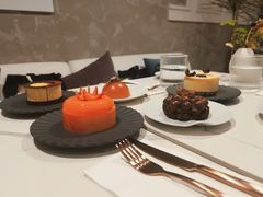 -潮一不贰·法式甜品·生日蛋糕·西式简餐(外滩店)