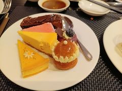 -圣丰索菲特·2 On 988 Café 自助餐厅